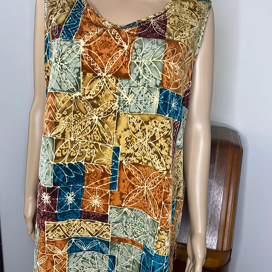 Henna Tank